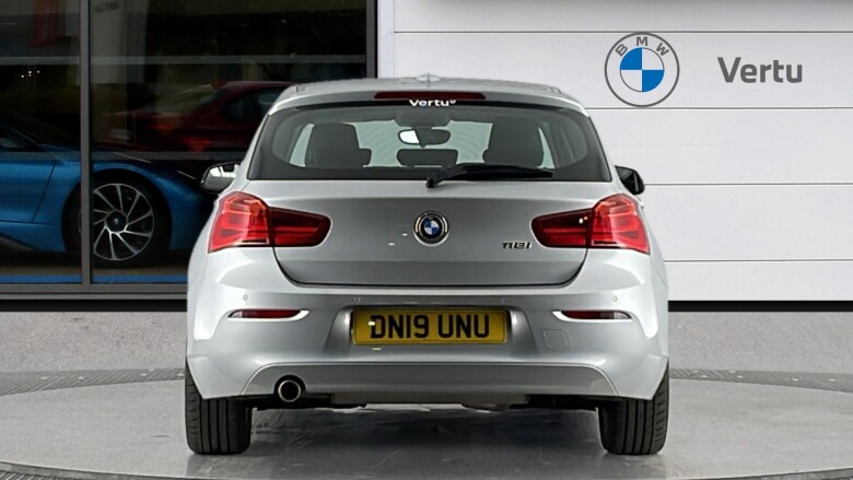 BMW 1 Series 118i [1.5] SE 5dr [Nav] Petrol Hatchback
